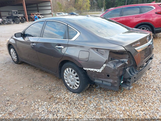 Nissan Altima 2.5 S 2015 1N4AL3AP1FN406010 Image 3