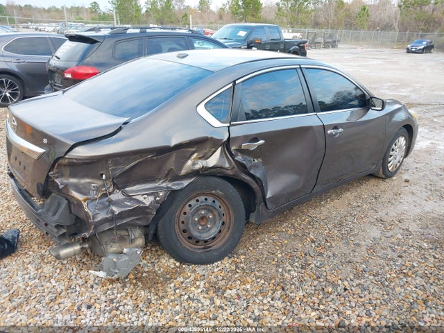 Nissan Altima 2.5 S 2015 1N4AL3AP1FN406010 Image 4