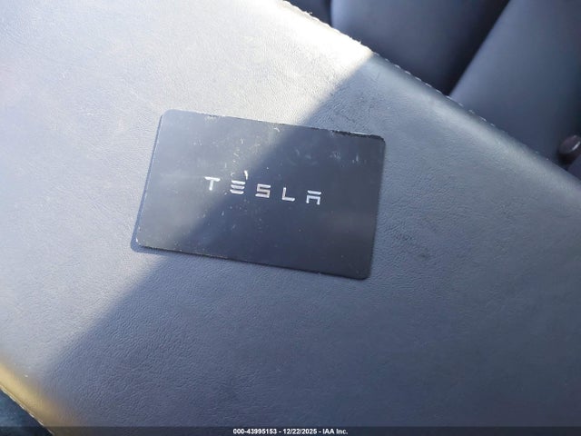 2024 TESLA MODEL Y 7SAYGDEDXRF108046 Photo 10