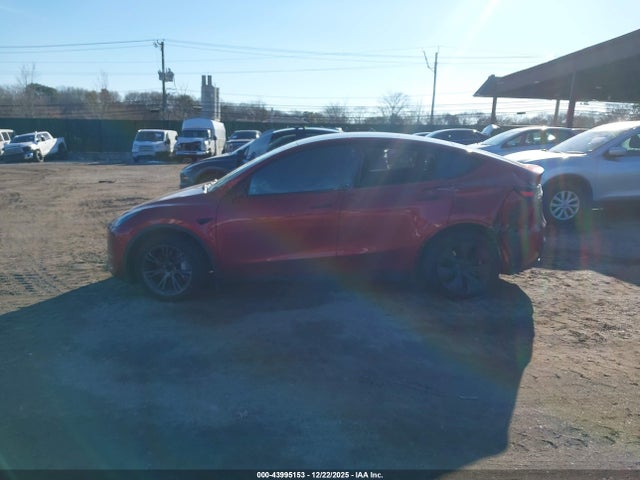 7SAYGDEDXRF108046 Tesla Model Y Long Range Dual Motor All-wheel Drive/rwd
