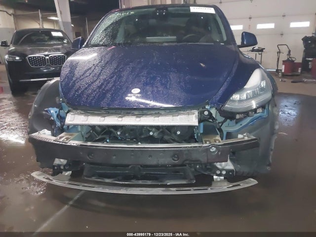 2021 TESLA MODEL Y 5YJYGAEE2MF193803 Photo 5