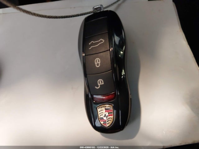 2018 PORSCHE MACAN WP1AB2A54JLB34223 Photo 10