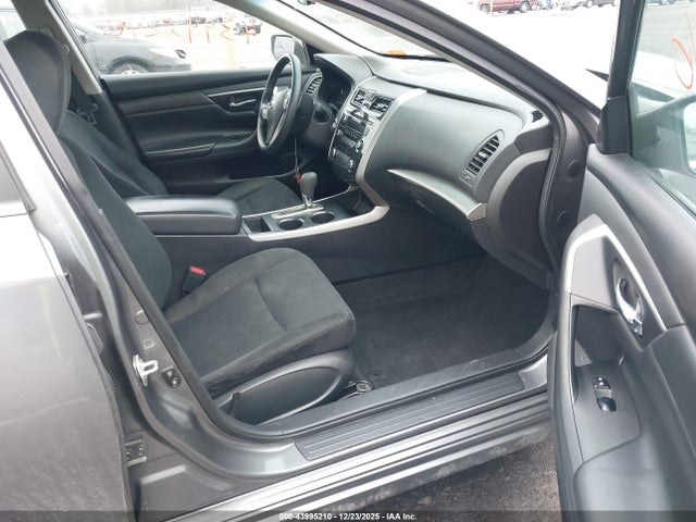 Nissan Altima 2.5 S 2015 1N4AL3AP1FC429444 Image 5