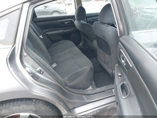 Nissan Altima 2.5 S 2015 1N4AL3AP1FC429444 Image 8