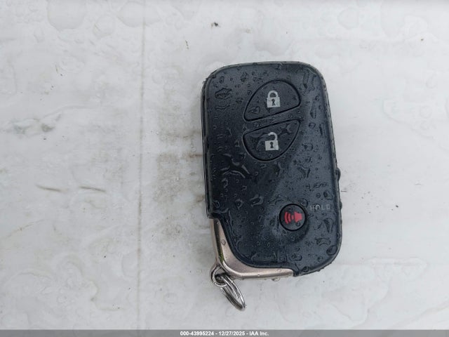 Lexus CT 200H 2014 JTHKD5BHXE2185732 Image 11