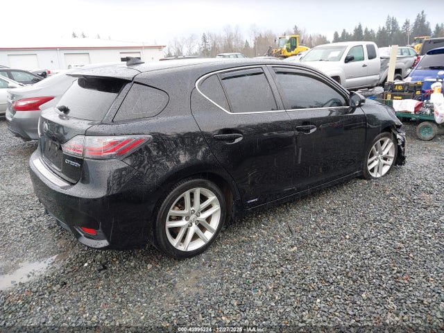 Lexus CT 200H 2014 JTHKD5BHXE2185732 Image 4
