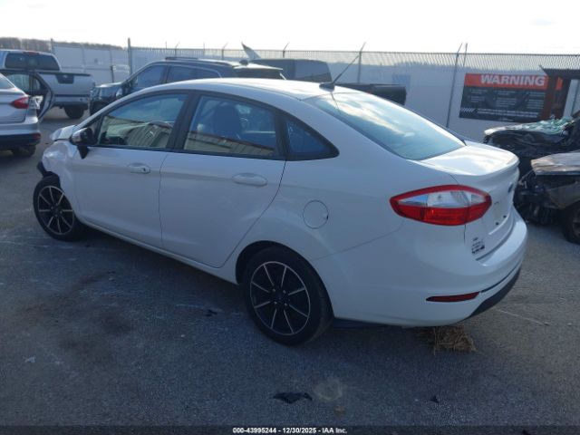 2018 FORD FIESTA 3FADP4BJ2JM142459 Photo 2