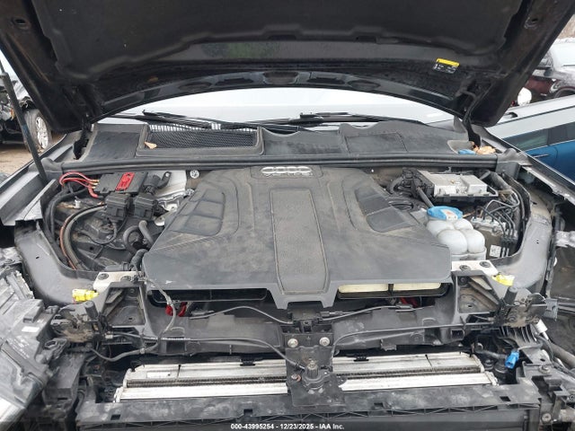 2017 AUDI Q7 WA1LAAF72HD025047 Photo 9