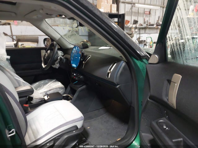 2025 MINI COUNTRYMAN WMZ23GA05S7P28513 Photo 4