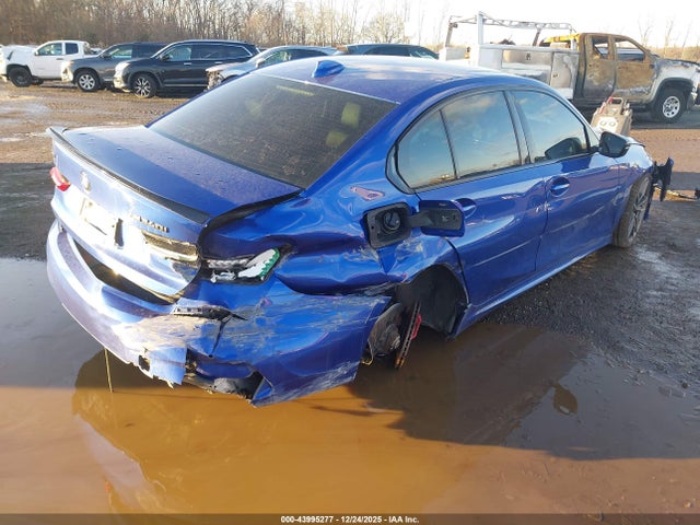 2021 BMW 3 SERIES 3MW5U9J02M8B57423 Photo 3