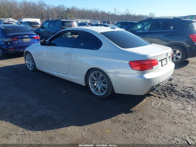 2012 BMW 335I WBAKG7C5XCE802872 Photo 2