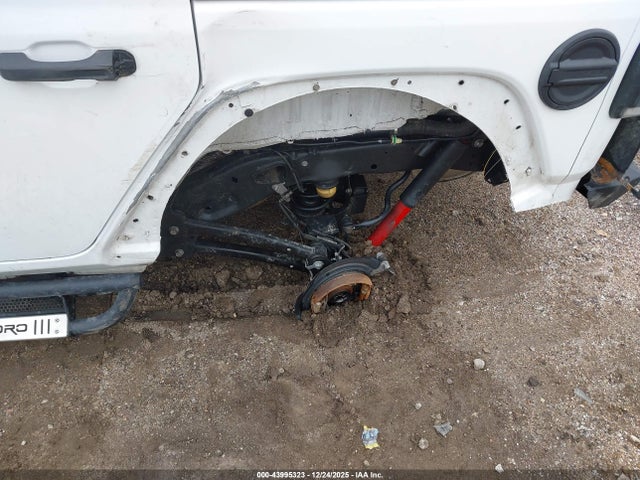 43995323 :رقم المزاد ، 1C4HJXDN1LW342671 vin ، 2020 Jeep Wrangler Unlimited Sport S 4x4 مزاد بيع