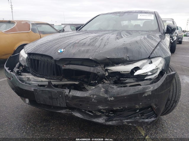 WBAJE5C54KG919789 BMW 540I