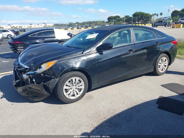 2011 HYUNDAI SONATA 5NPEB4AC0BH308548 Photo 1