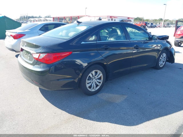 2011 HYUNDAI SONATA 5NPEB4AC0BH308548 Photo 3