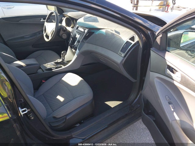 2011 HYUNDAI SONATA 5NPEB4AC0BH308548 Photo 4