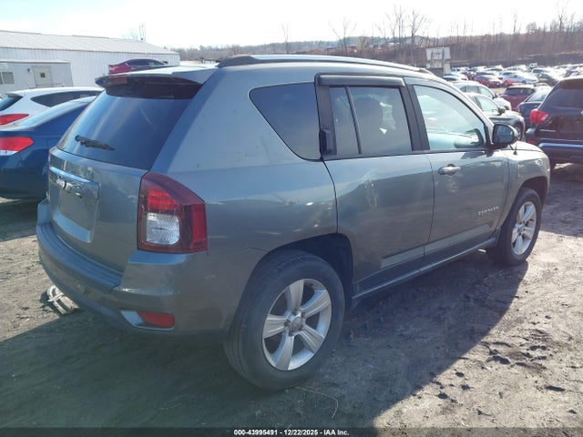 2014 JEEP COMPASS 1C4NJDBBXED593066 Photo 3