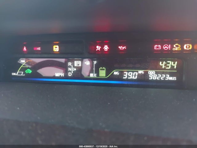 Toyota Prius V Three 2014 JTDZN3EU1E3323596 Image 7