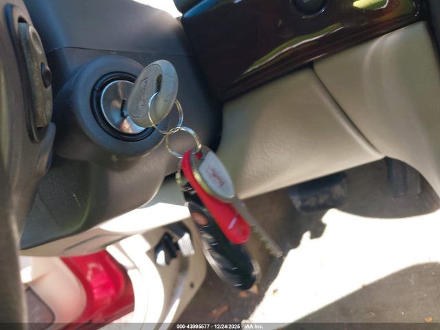 43995577 :رقم المزاد ، 2C3HE66G41H647935 vin ، 2001 Chrysler 300m مزاد بيع