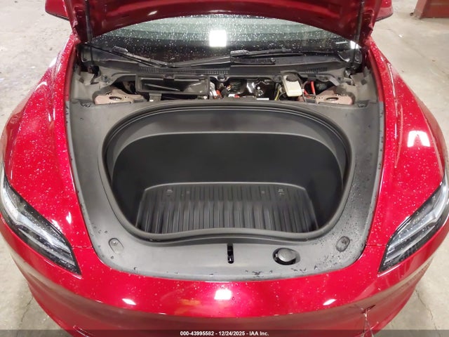 2025 TESLA MODEL 3 5YJ3E1EB2SF885837 Photo 9