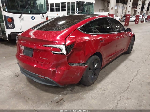 2025 TESLA MODEL 3 5YJ3E1EB2SF885837 Photo 3