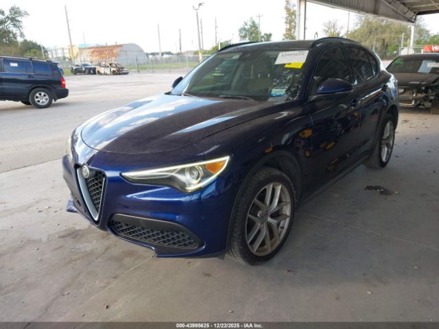 2018 ALFA ROMEO STELVIO ZASFAKPN8J7B96175 Photo 5