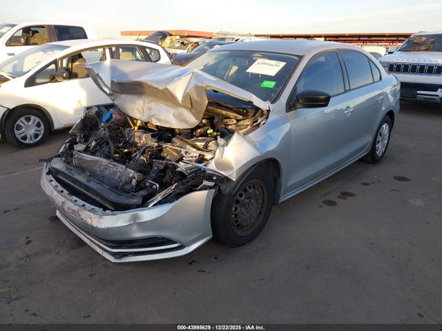 Volkswagen Jetta 2.0l S 2015 3VW2K7AJ1FM256153 Image 2