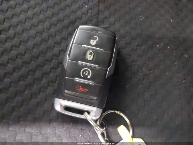 2021 RAM 1500 1C6RRFBG1MN742840 Photo 10