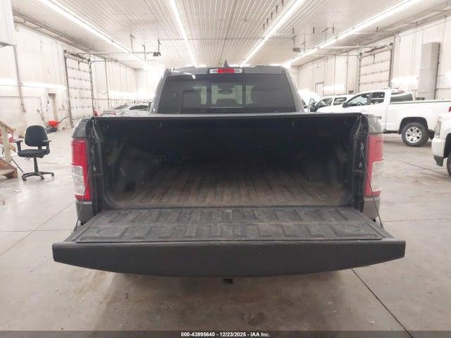 43995640 :رقم المزاد ، 1C6RRFBG1MN742840 vin ، 2021 Ram 1500 Big Horn  4x4 6'4 Box مزاد بيع