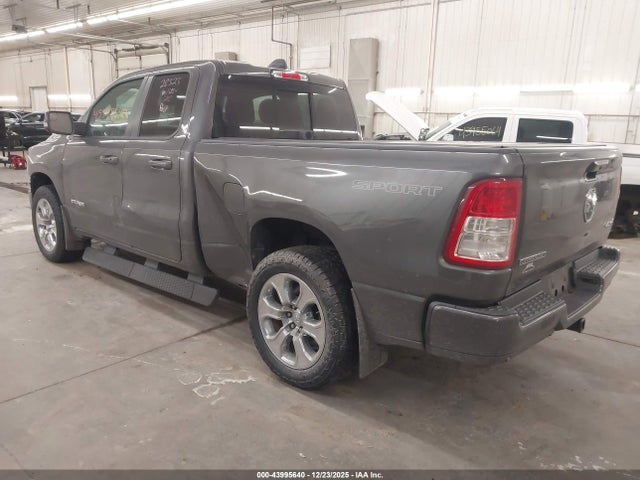 2021 RAM 1500 1C6RRFBG1MN742840 Photo 2