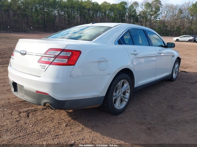 2013 Ford Taurus Sel მანქანა იყიდება აუქციონზე, vin: 1FAHP2H88DG184627, აუქციონის ნომერი: 43995661