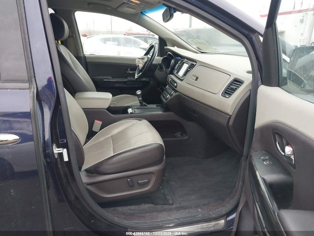 KNDME5C12J6363953 KIA Sedona Sx Limited