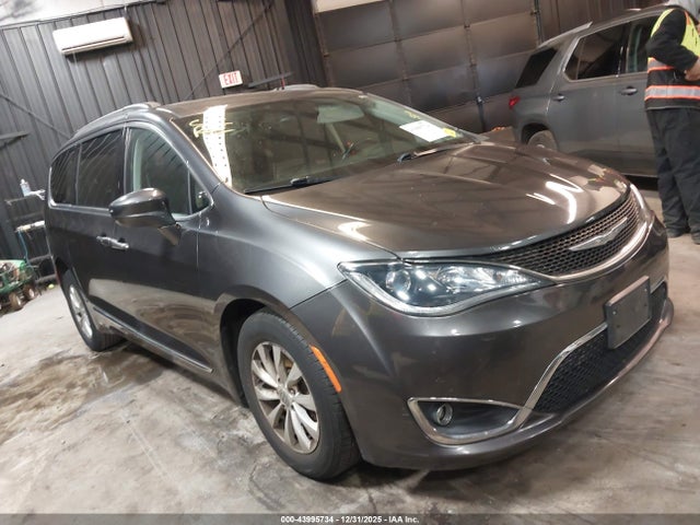 2017 CHRYSLER PACIFICA 2C4RC1BG9HR831867
