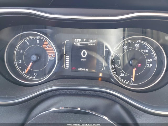 Продаж на аукціоні авто 2019 Jeep Cherokee Latitude Plus Fwd, vin: 1C4PJLLN4KD147602, номер лоту: 43995740