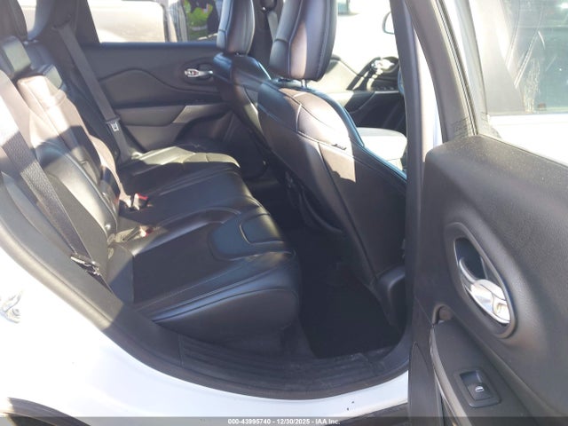 Продаж на аукціоні авто 2019 Jeep Cherokee Latitude Plus Fwd, vin: 1C4PJLLN4KD147602, номер лоту: 43995740