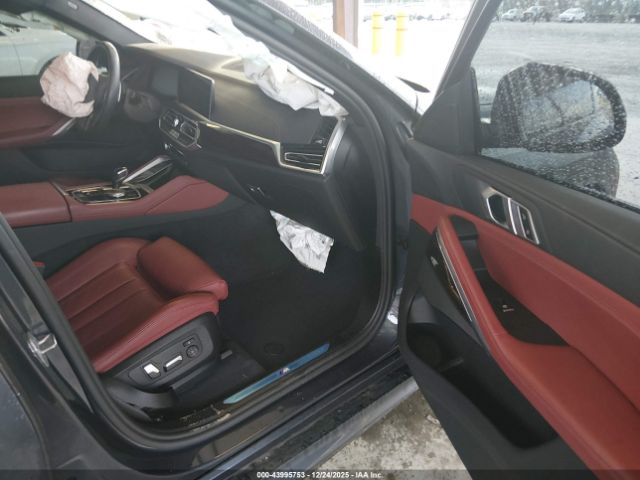 2021 BMW X6 5UXCY6C0XM9F61913 Photo 4