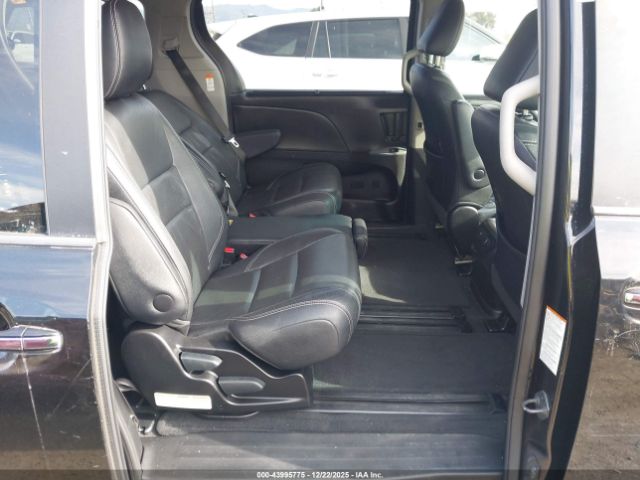 2015 TOYOTA SIENNA 5TDXK3DC7FS623362 Photo 7