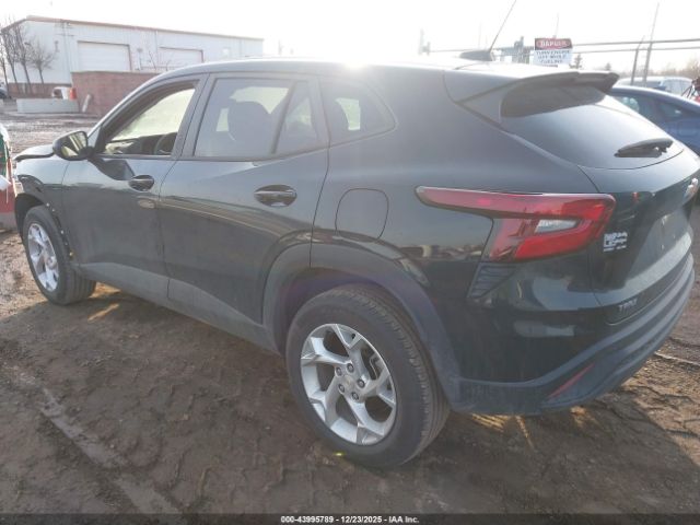 2024 CHEVROLET TRAX KL77LFE27RC234700 Photo 2