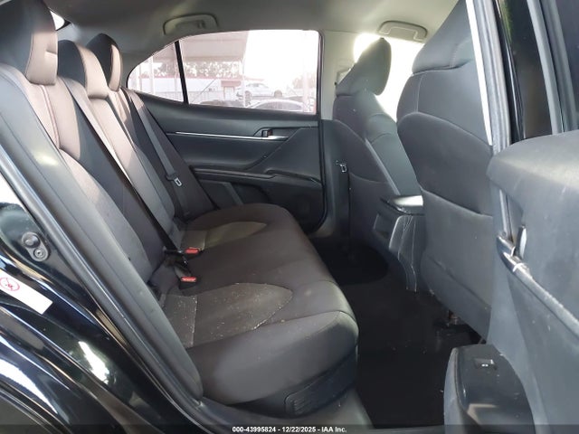 4T1B31HK8JU003097 Toyota Camry Hybrid Le