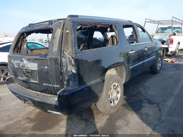 2013 CADILLAC ESCALADE ESV 1GYS4KEF4DR274402 Photo 3