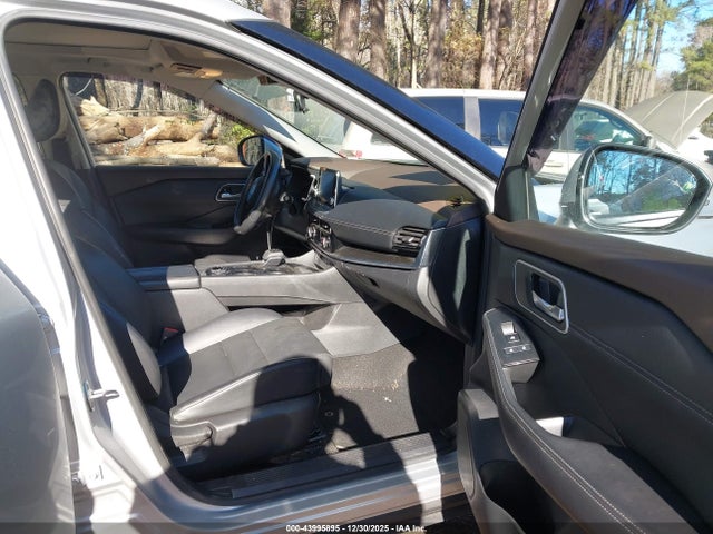 2021 NISSAN ROGUE JN8AT3BB7MW206726 Photo 4