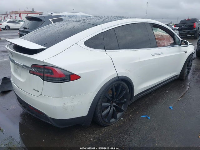 43995917 :رقم المزاد ، 5YJXCBE22JF140470 vin ، 2018 Tesla Model X 100d/75d/p100d مزاد بيع