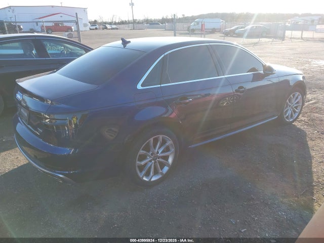 2019 AUDI A4 WAUDNAF49KA112762 Photo 3