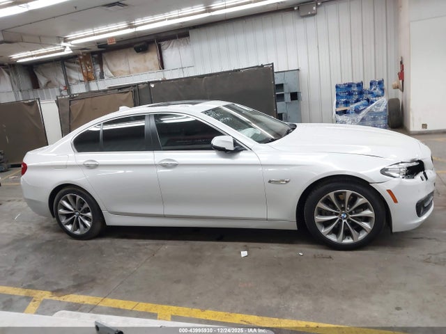 BMW 528I 2016 WBA5A5C51GD528170 Image 13