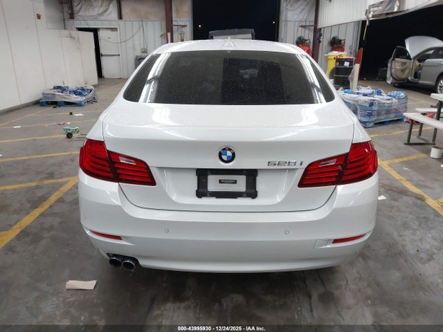 BMW 528I 2016 WBA5A5C51GD528170 Image 16