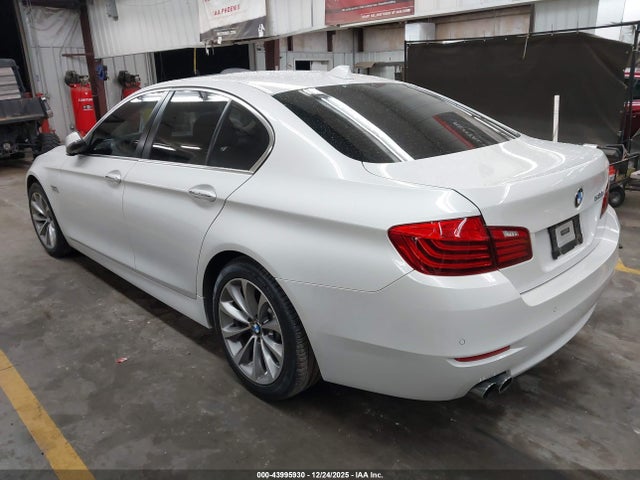 BMW 528I 2016 WBA5A5C51GD528170 Image 3