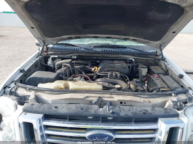 2006 FORD EXPLORER 1FMEU64E16UB22527 Photo 9