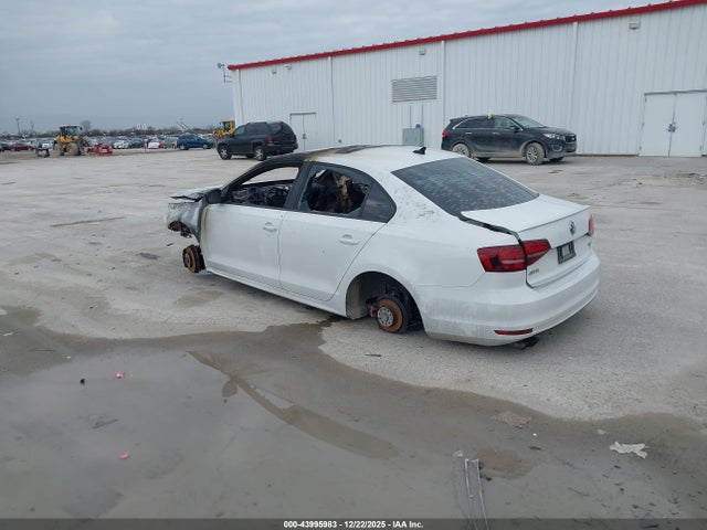 2016 Volkswagen Jetta 1.8t Sport მანქანა იყიდება აუქციონზე, vin: 3VWD17AJ3GM304278, აუქციონის ნომერი: 43995983