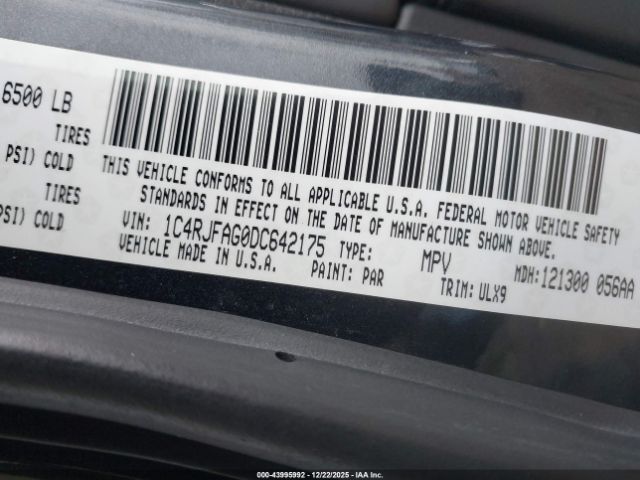 2013 JEEP GRAND CHEROKEE 1C4RJFAG0DC642175 Photo 8