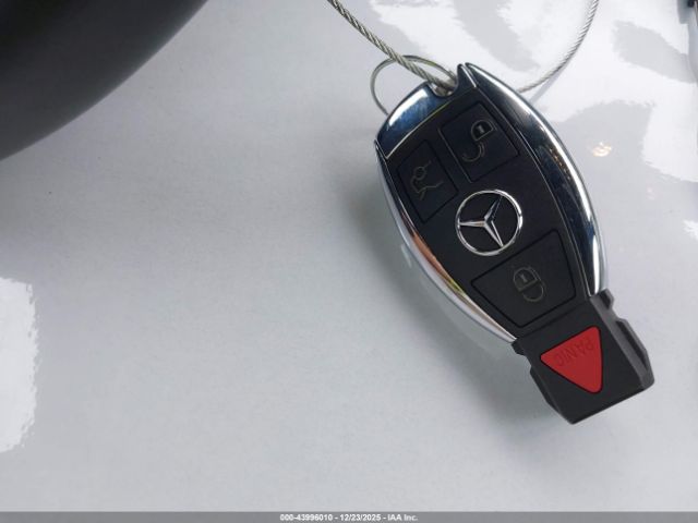 2018 MERCEDES-BENZ GLC 300 WDC0G4KB2JV072057 Photo 10